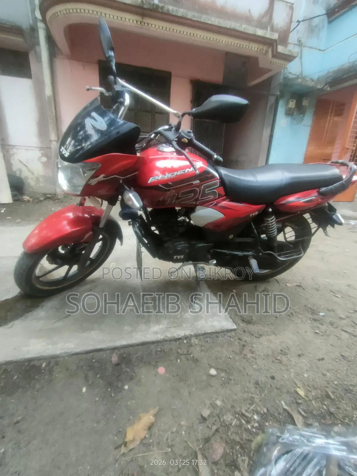 TVS Phoenix 125 (2015)