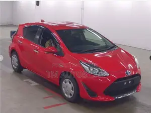Toyota Aqua S STYLE PKG 4.5 RED 2020