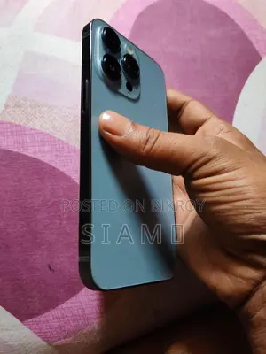 Apple iPhone 13 Pro . (Used)