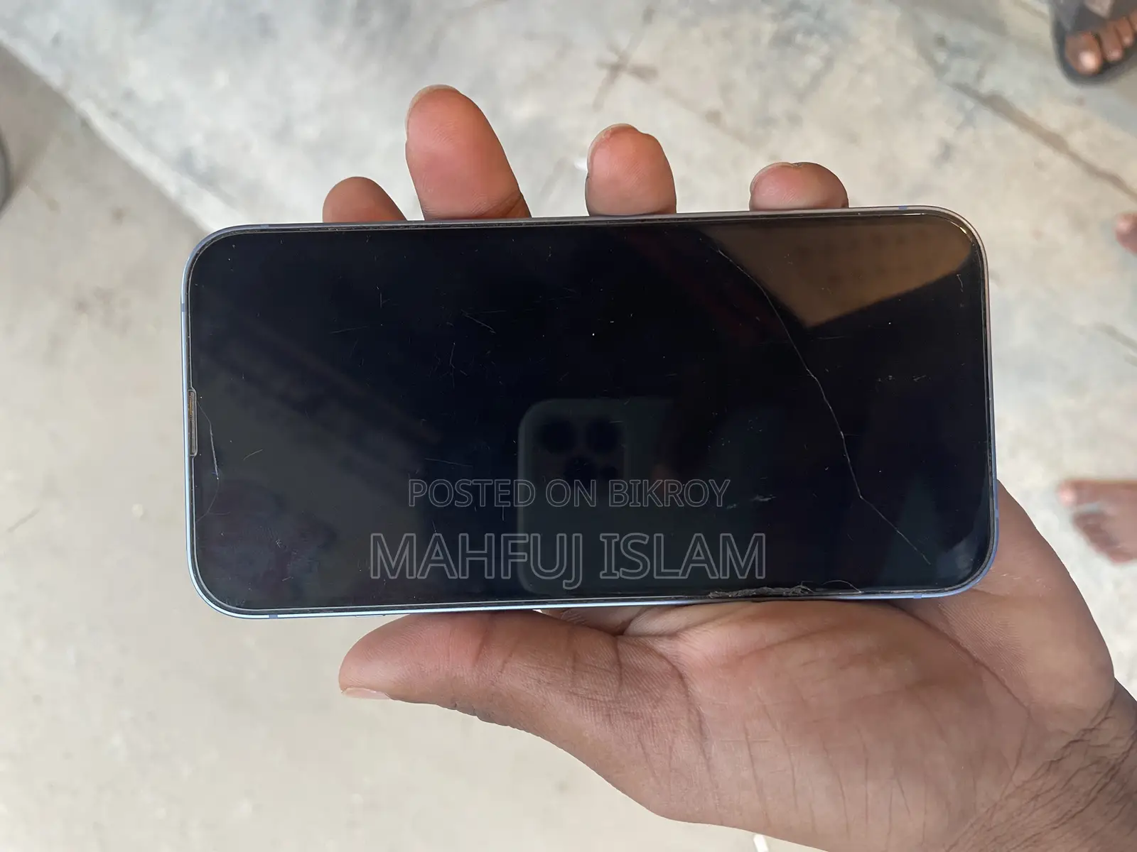 Apple iPhone 14 (Used)