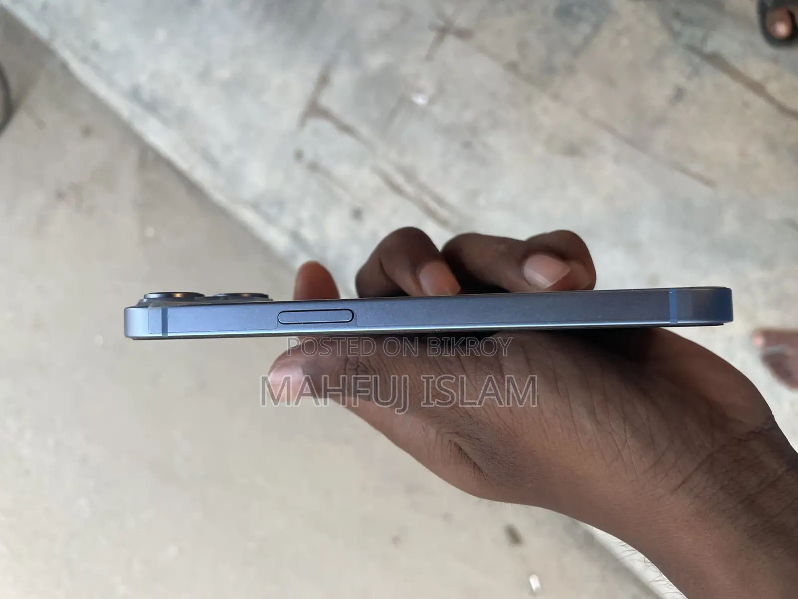 Apple iPhone 14 (Used)