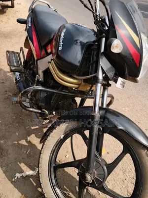 Mahindra Centuro 2021 Black