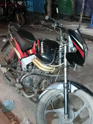 Mahindra Centuro 2021 Black