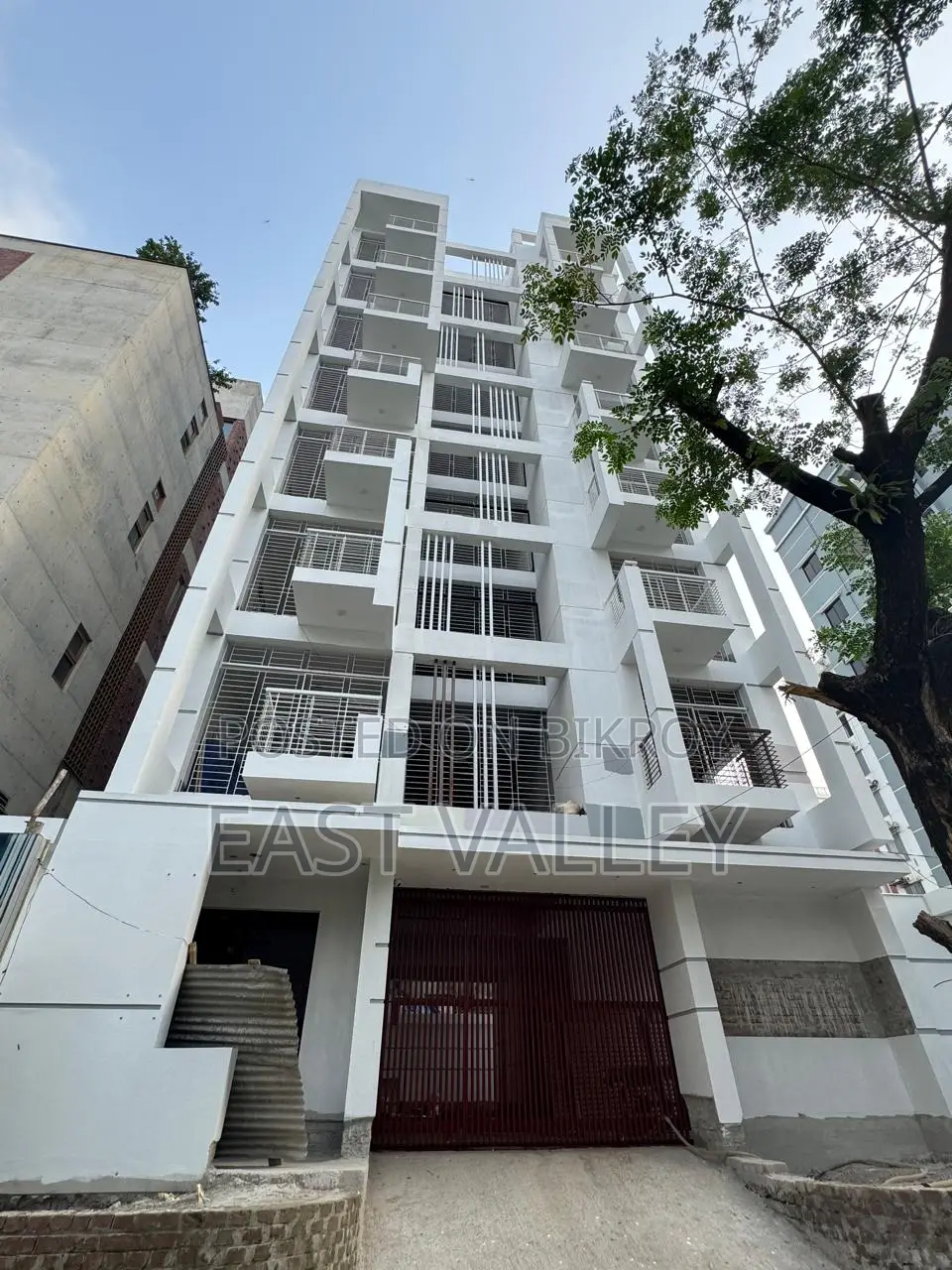 Dream Flat For Sale In Bashundhara R/a, Dhaka-1229