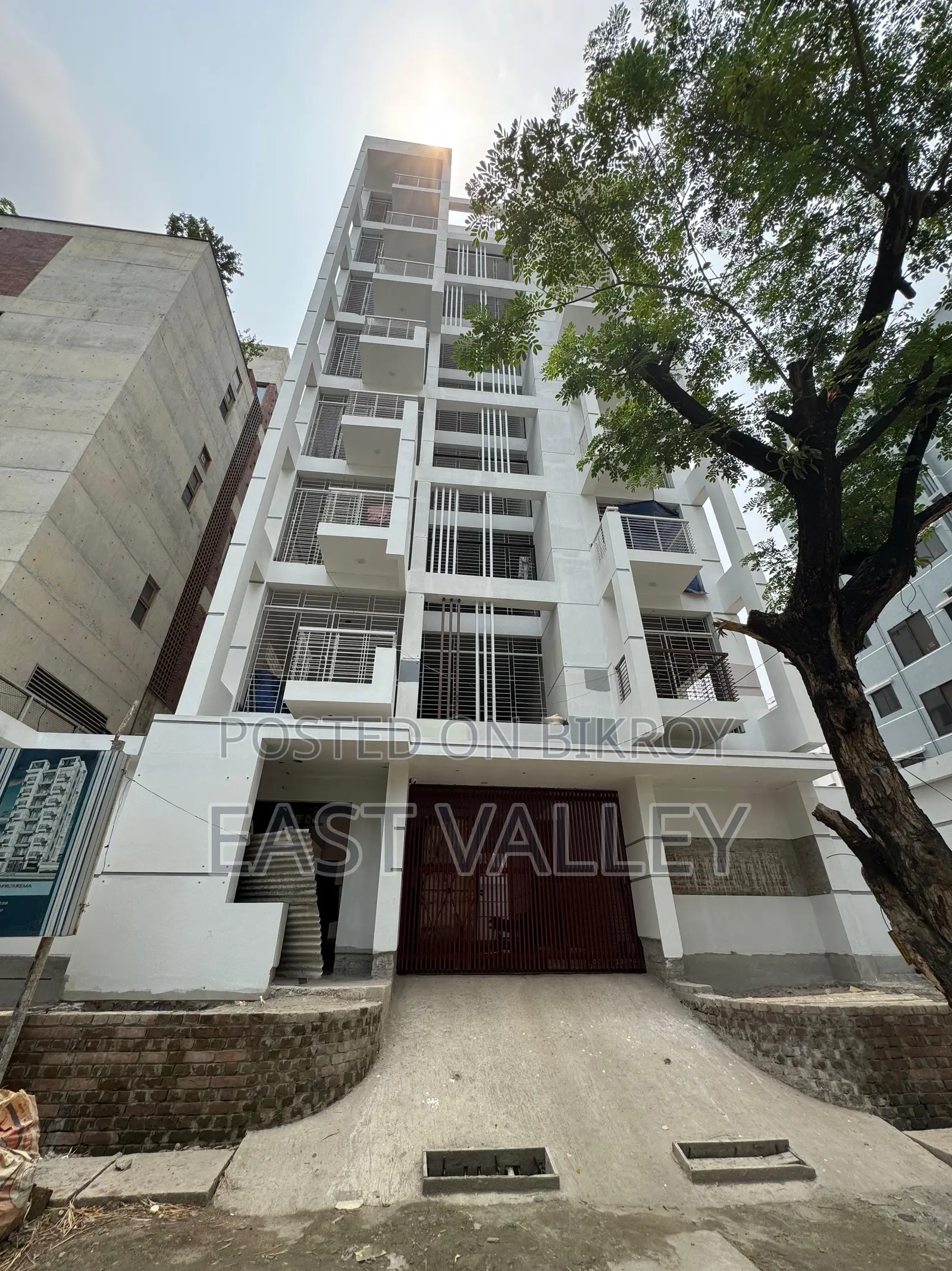Dream Flat For Sale In Bashundhara R/a, Dhaka-1229
