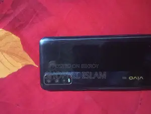 Vivo y70s (ব্যবহৃত)