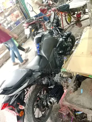 Yamaha FZs V2 2025