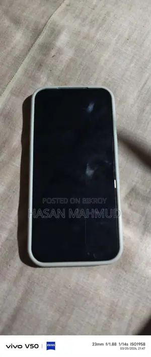 Apple iPhone 17 Pro Max LATEST (Used)