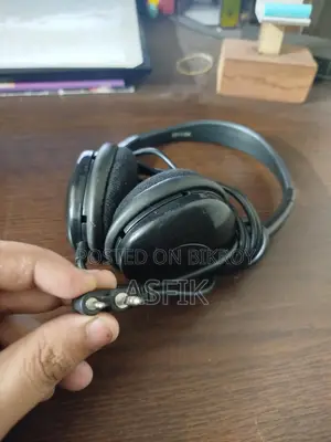 ইতিহাদ হেডফোন
