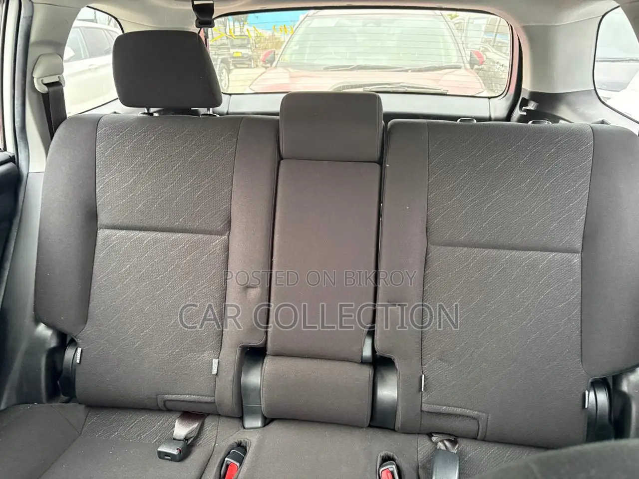 Toyota Fielder Ex Hybrid White 2021
