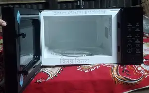 Microwave Oven