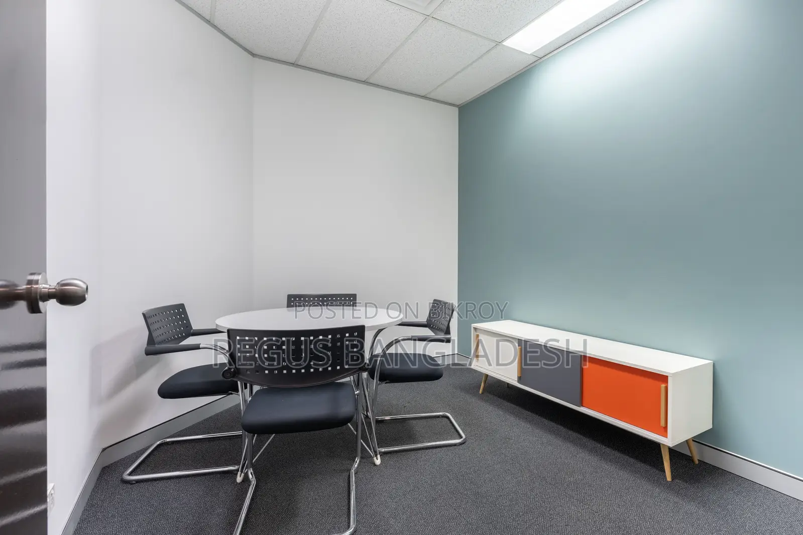 Fully Furnished Office Space