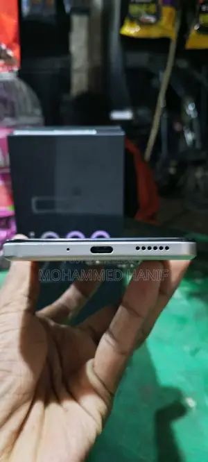 iQOO Z10x 8-128 (ব্যবহৃত)