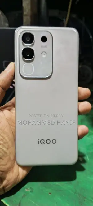 iQOO Z10x 8-128 (ব্যবহৃত)