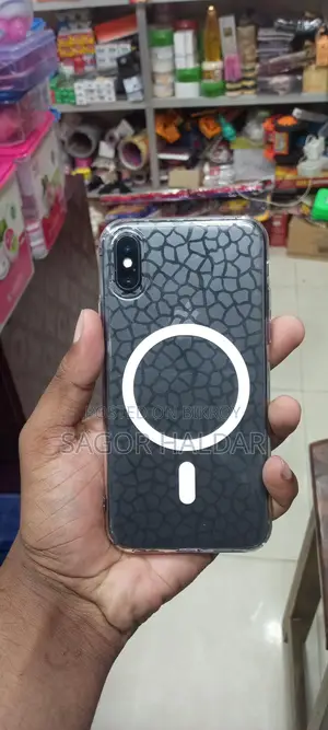 Apple iPhone X . (Used)
