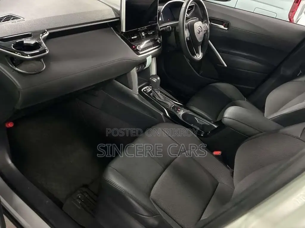 Toyota Corolla Cross Z LEATHER PENOROMIC 2024