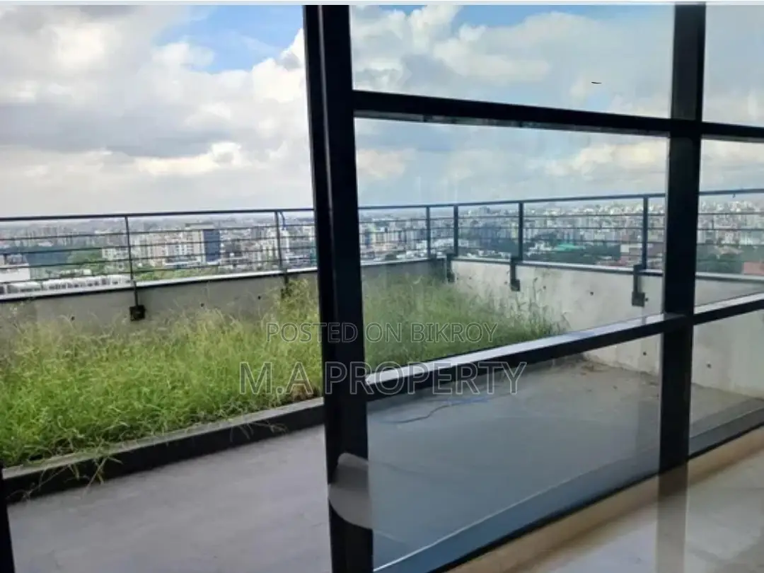 GOOD QUALITY NEW 3 BED SEMI-FURNISHED FLAT RENT IN GULSHAN 2