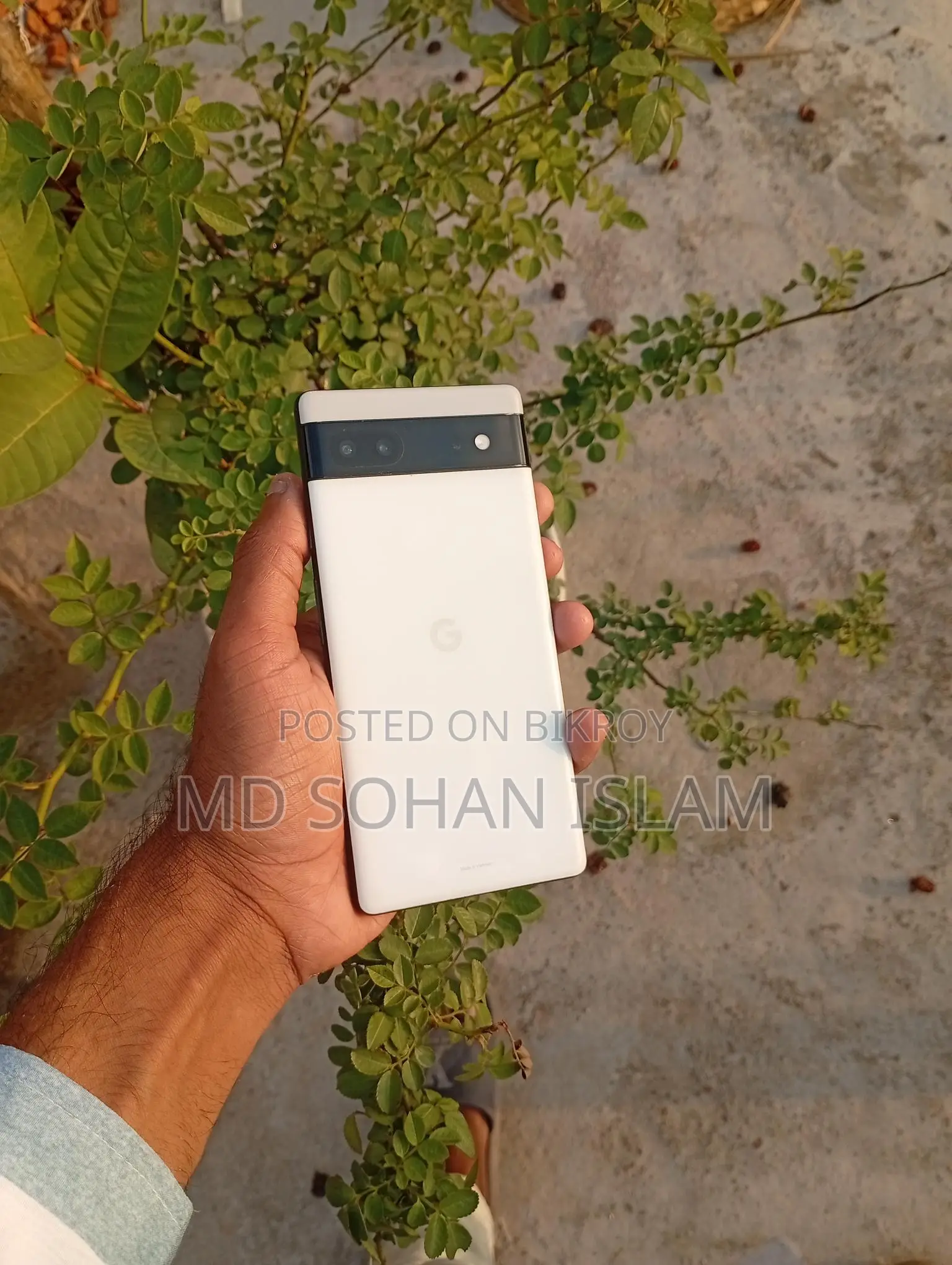 Google Pixel 6 . (Used)
