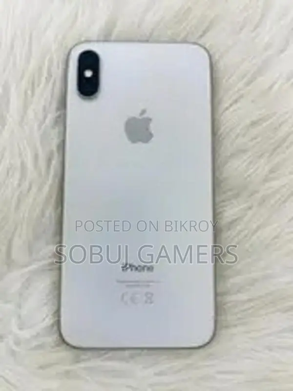 Apple iPhone X . (Used)