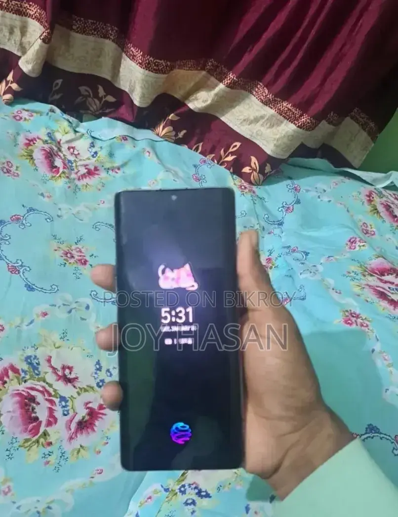 LG Velvet 5G (Used)