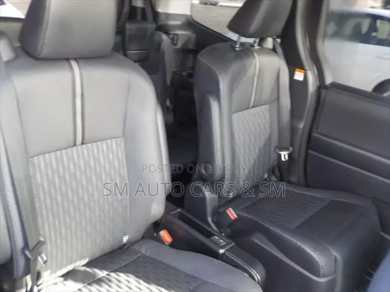 Toyota Noah Hybrid Z Black Color 2022