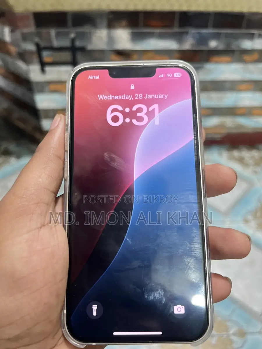 Apple iPhone 13 (Used)