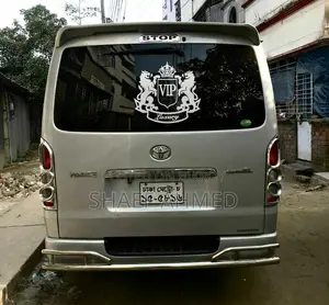 Toyota Hiace 2009