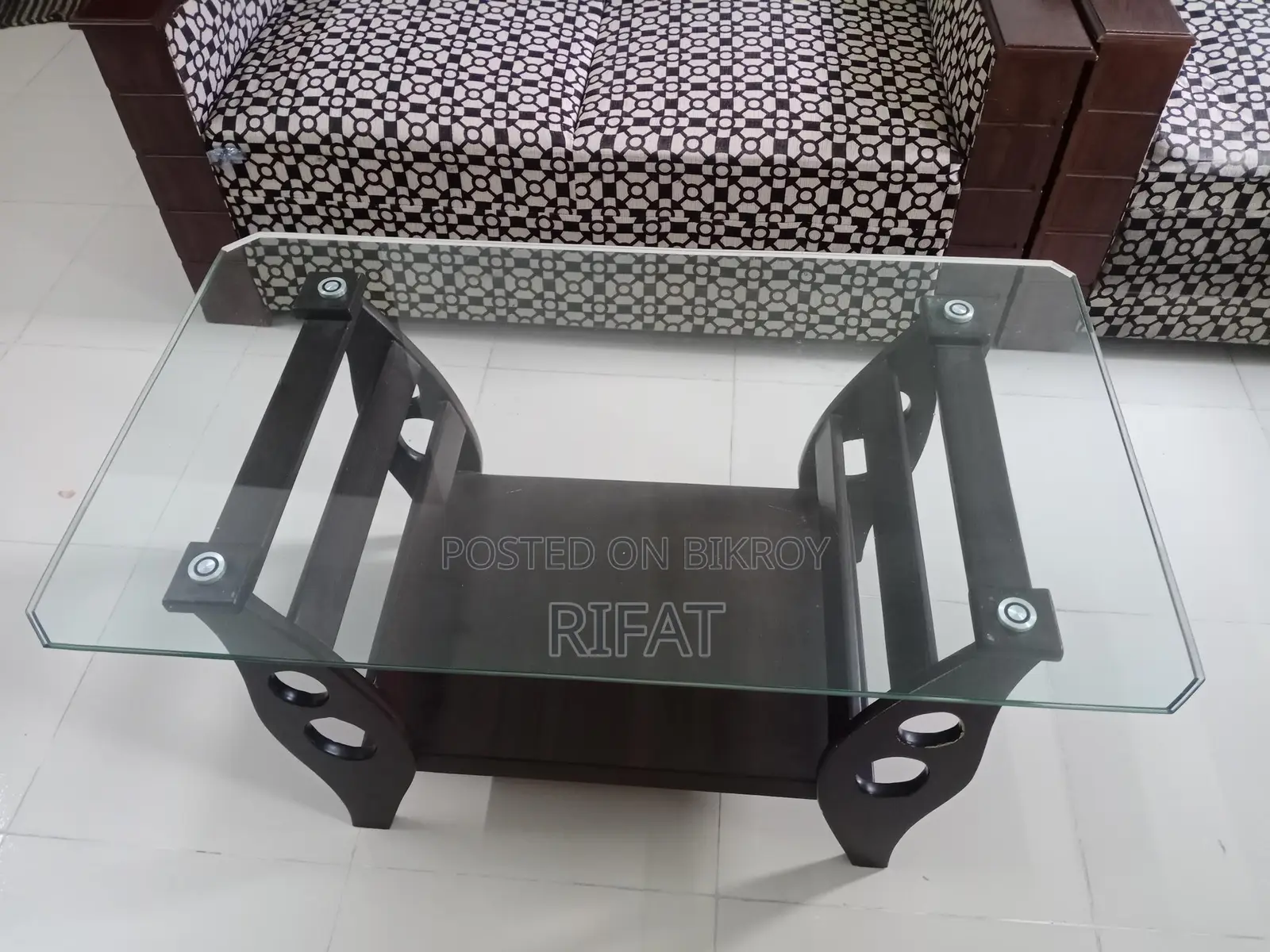 2+1 Sofa + 1 Tea Table for Sale
