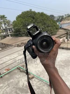Canon 700D for sale