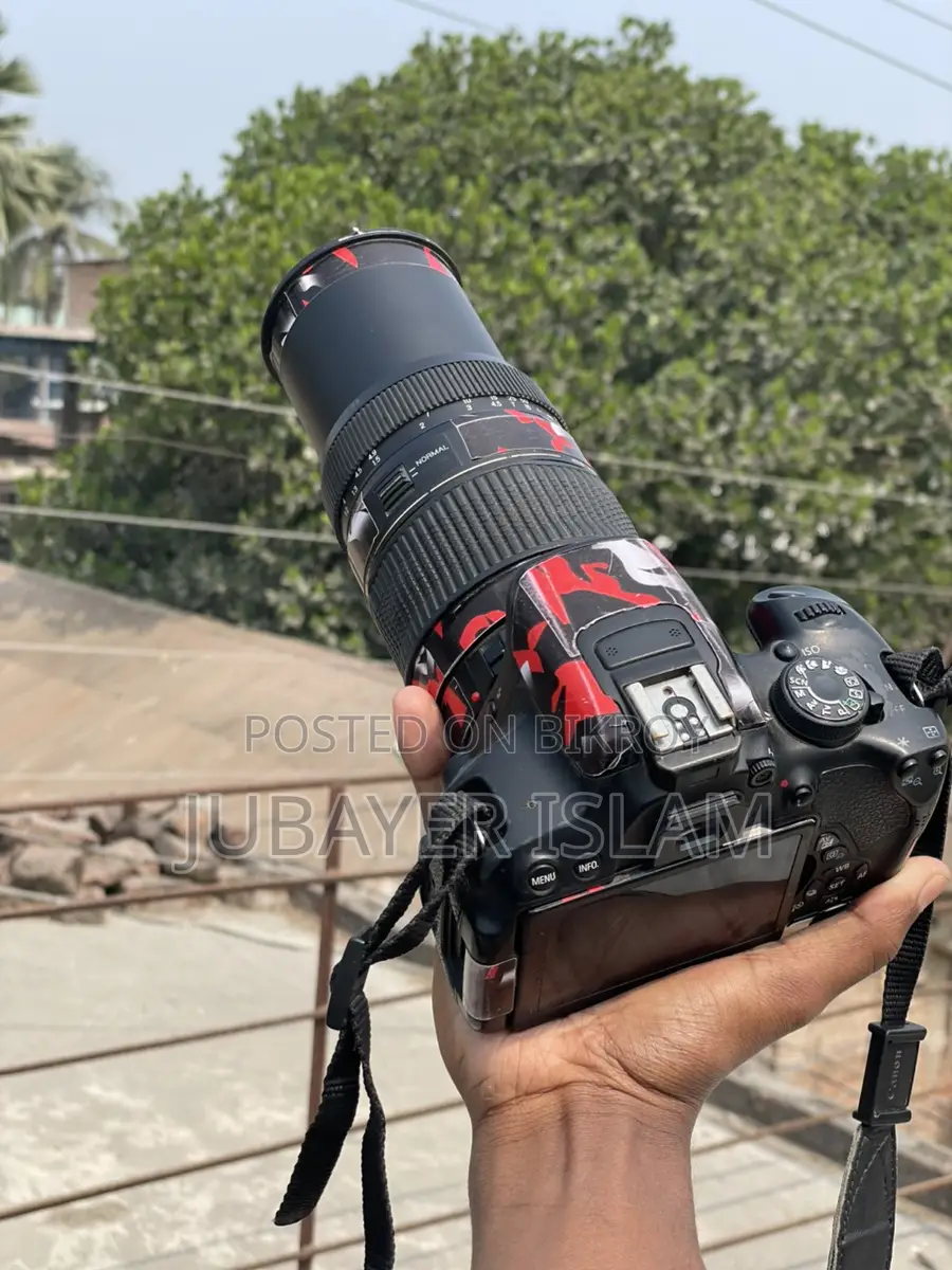 Canon 700D for sale