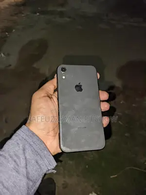 Apple iPhone XR (Used)