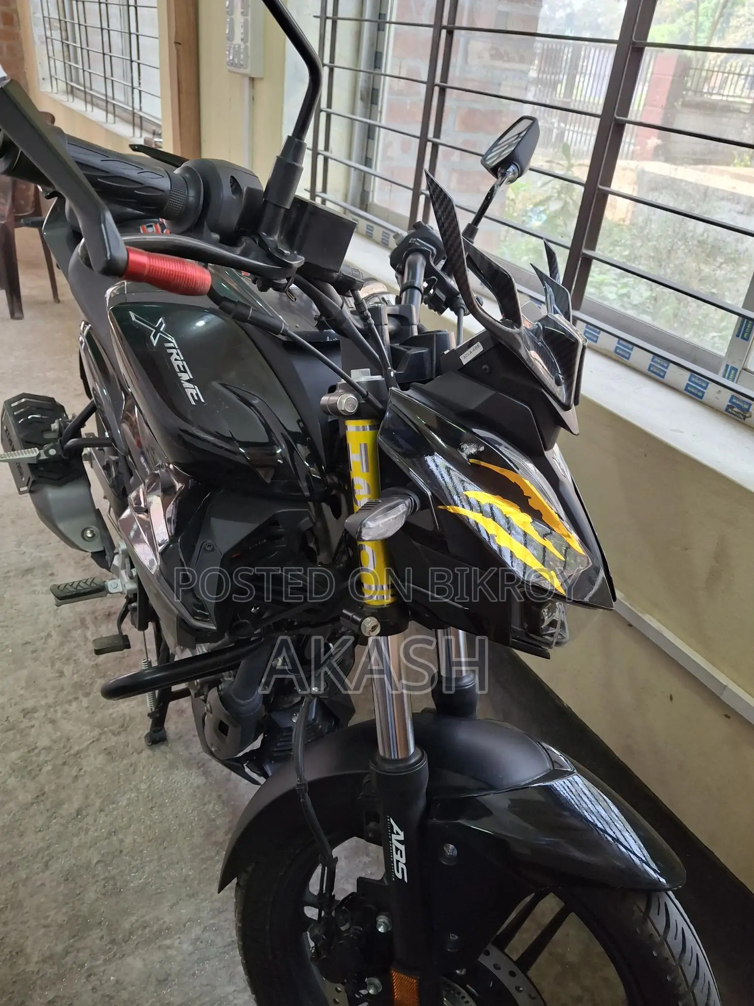 Hero Xtreme 125R . 2025