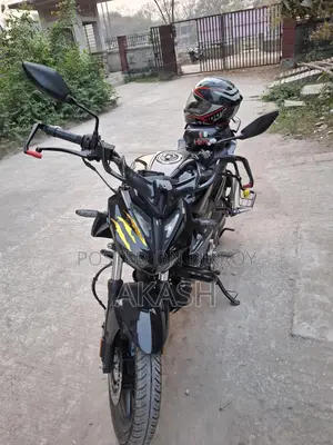Hero Xtreme 125R . 2025