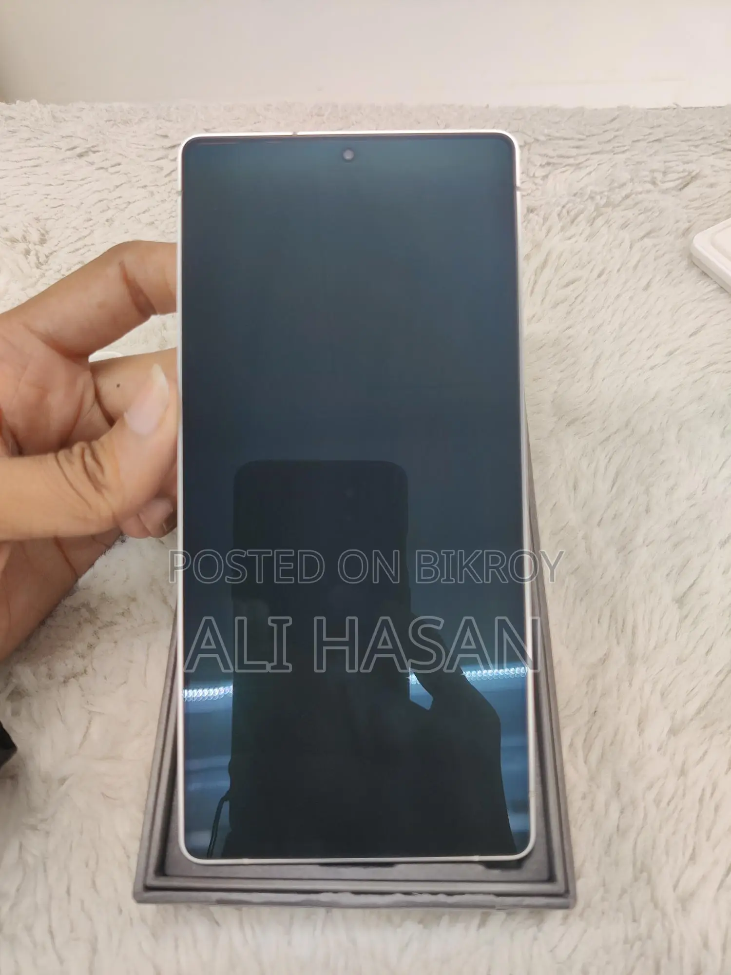 Samsung Galaxy S25 Ultra . (Used)