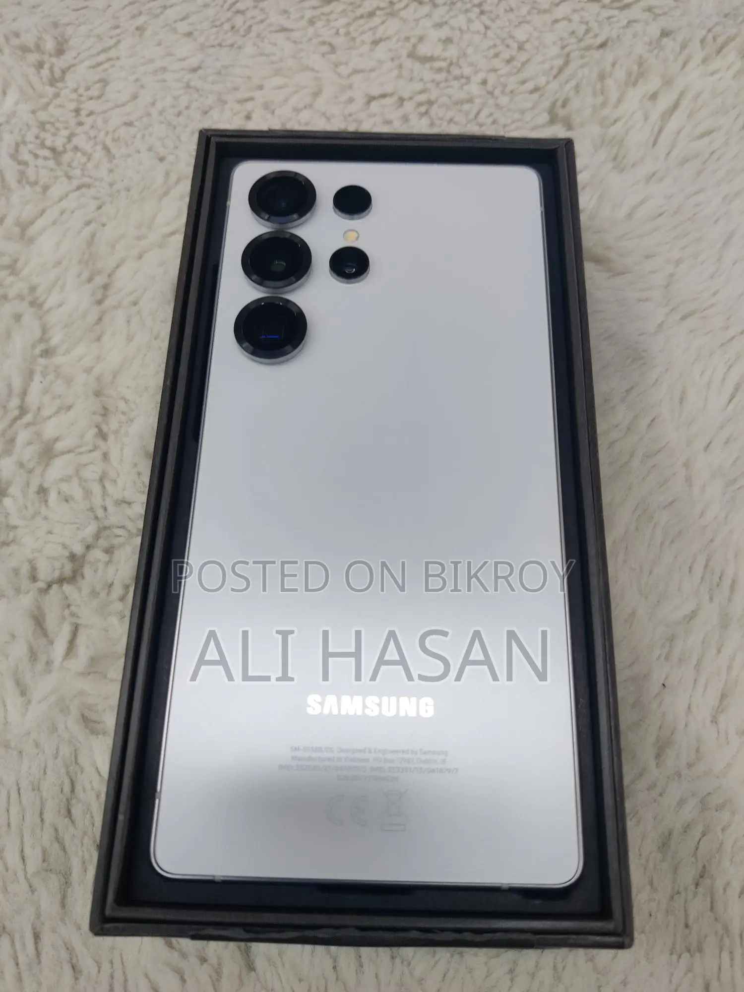 Samsung Galaxy S25 Ultra . (Used)