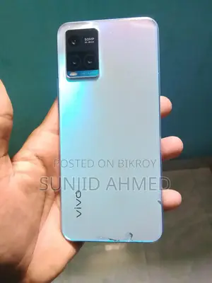 Vivo Y33s . (Used)