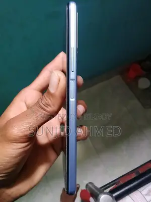 Vivo Y33s . (Used)