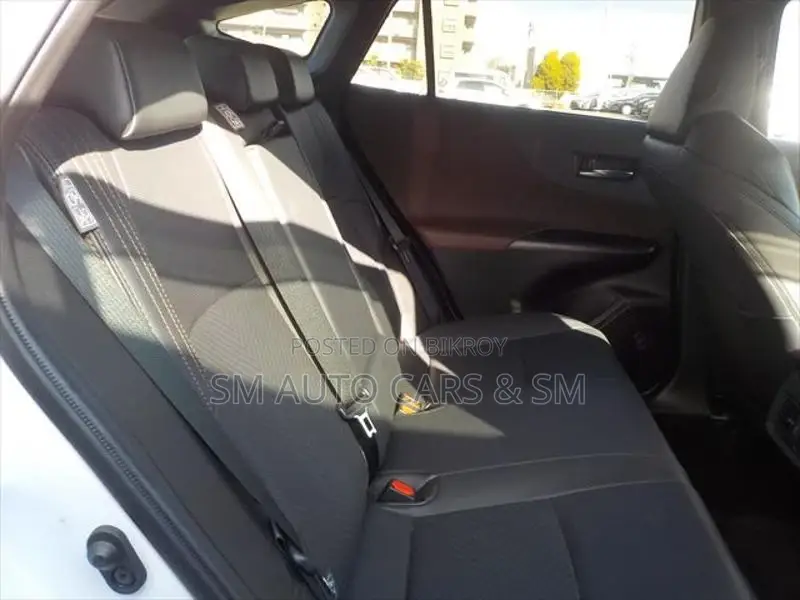 Toyota Harrier Hybrid Z Pearl 2023