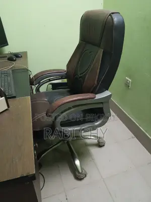 প্যাকেজে সব মালামাল আর্জেন্ট বিক্রয় করা হবে.