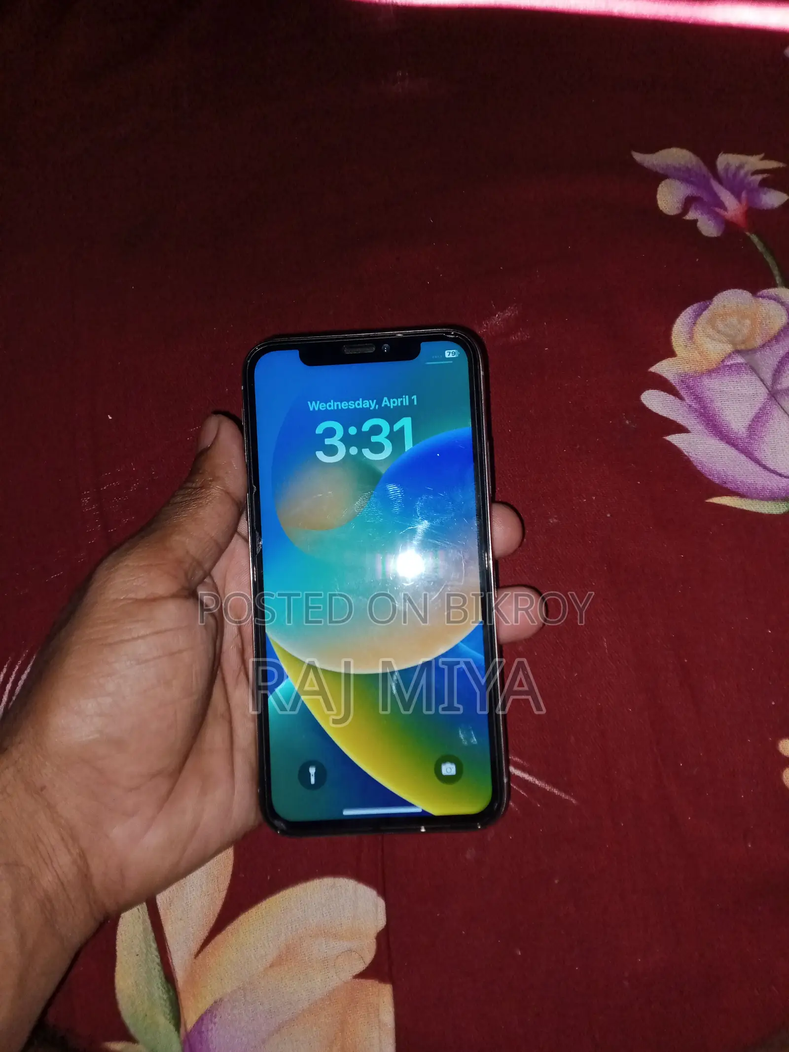 Apple iPhone X (Used)