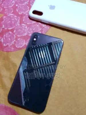 Apple iPhone X (Used)