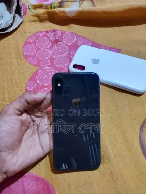Apple iPhone X (Used)