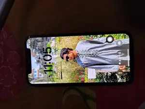 Apple iPhone X (Used)