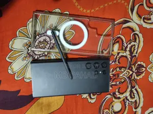 Samsung Galaxy S22 Ultra . (Used)