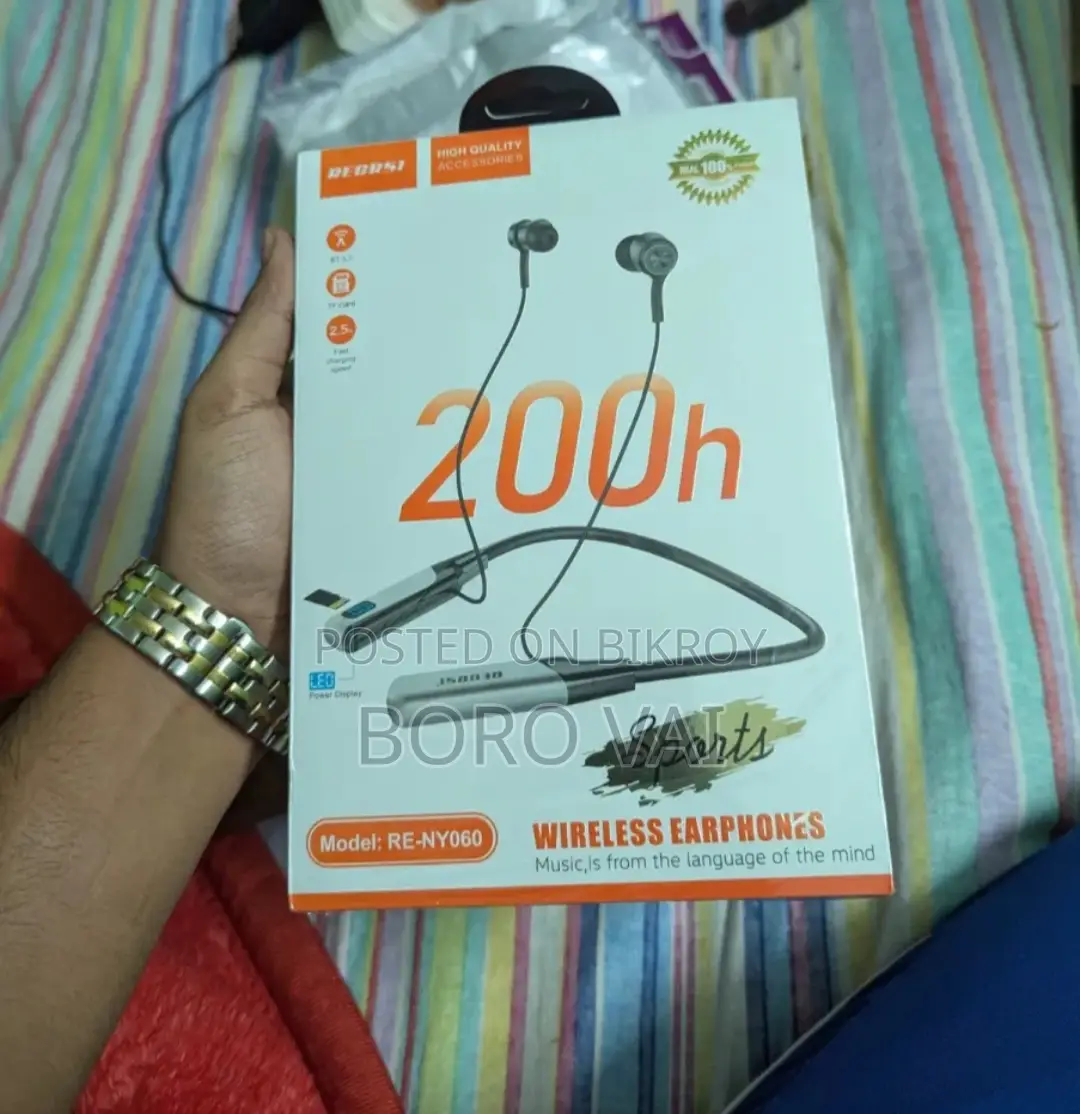 Rexi Neckband with 200-Hour Backup