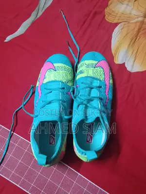 ফুটবল বুট