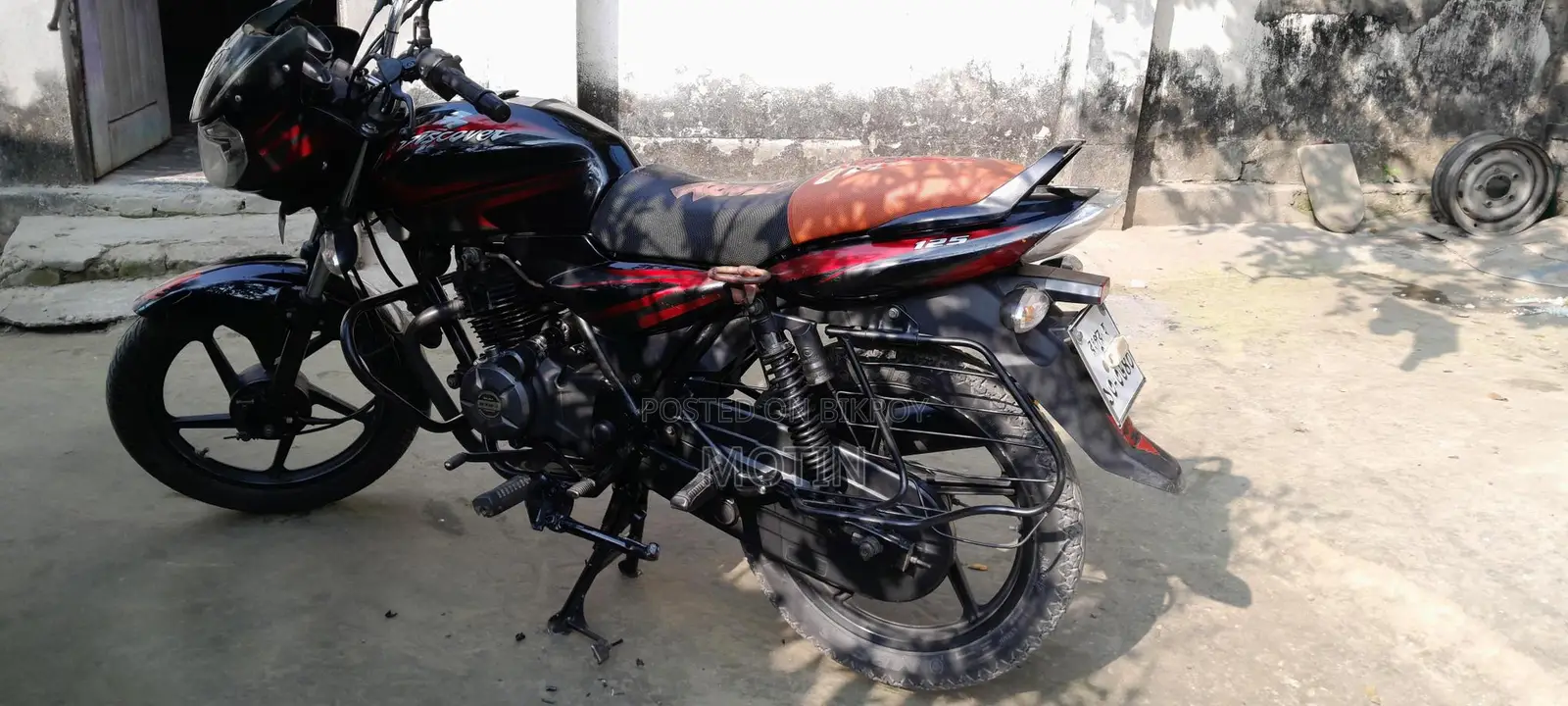 Bajaj Discover 125 in good condition 2015