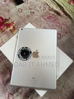 Apple I pad 9 Generation (Used)