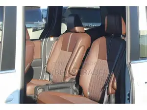Toyota Noah Z PKG HYBRID 2022