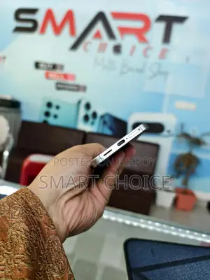 Samsung Galaxy S25 12 256 (Used)